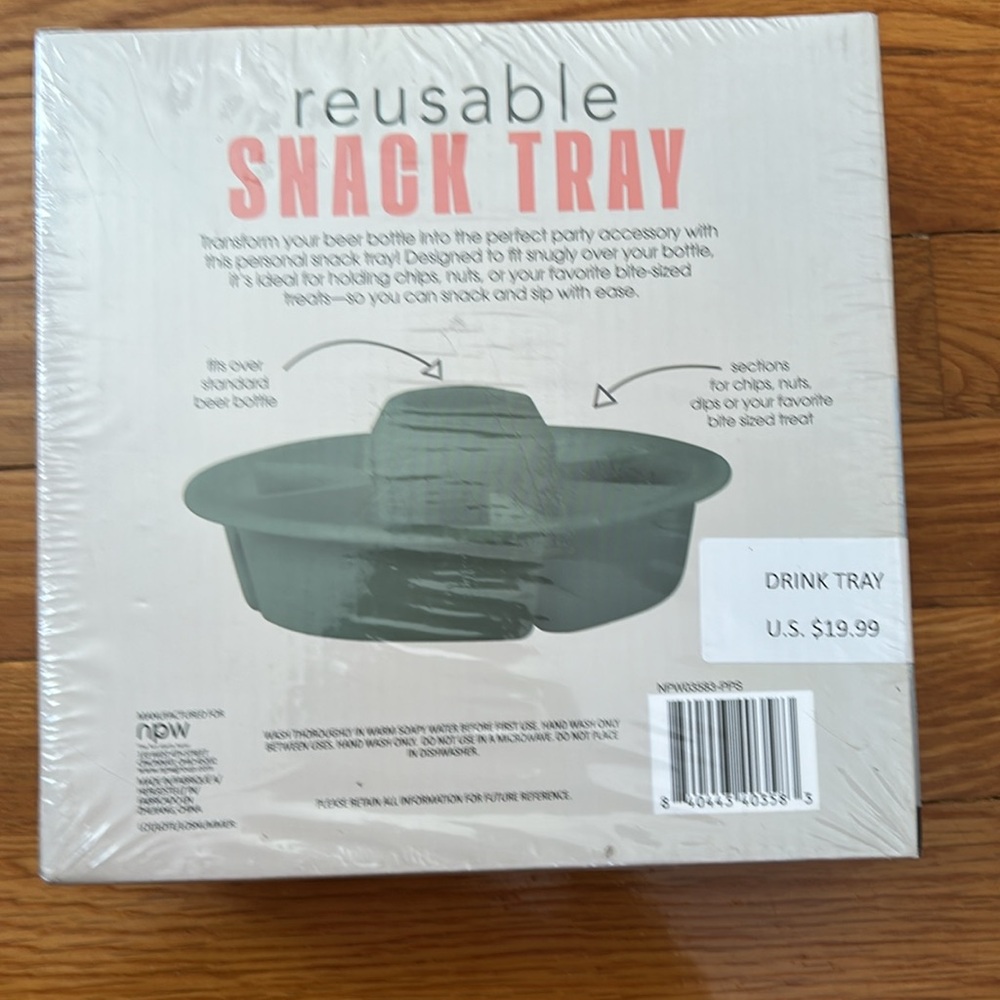 Reusable Snack Tray - Picture 3 of 4